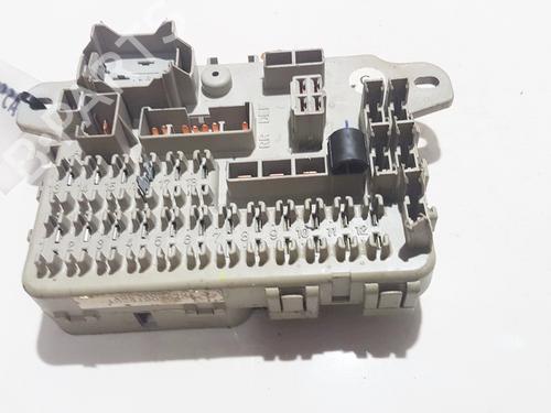 Sicherungskasten für ROVER 25 I Hatchback (RF) 1.4 16V (103 hp) 33105202