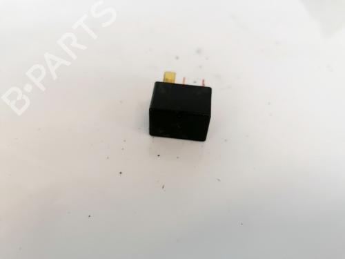 Elektronisk sensor Elektronisk sensor TOYOTA AVENSIS VERSO (_M2_) 2.0 D (CLM20_, CLM20R) (116 hp) 32880418 32880418