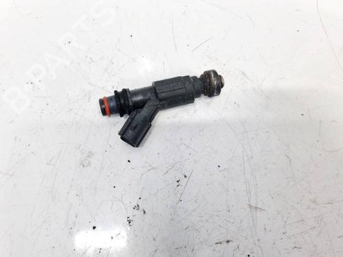 injector-toyota-corolla-verso-_e12_-2001-2002-2003-2004-2005-2006-2007-35172400 main image