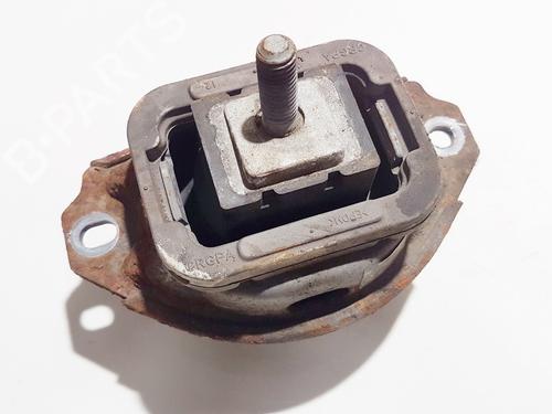 Used Engine mount Engine mount LAND ROVER DISCOVERY III (L319) 2.7 TD 4x4 (190 hp) 33101494 33101494