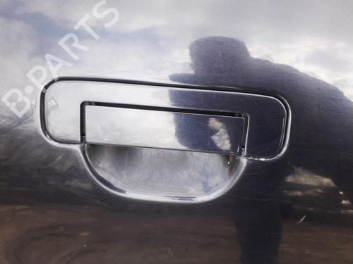 front-right-exterior-door-handle-audi-a4-b5-8d2-1994-1995-1996-1997-1998-1999-2000-2001-35620994 main image