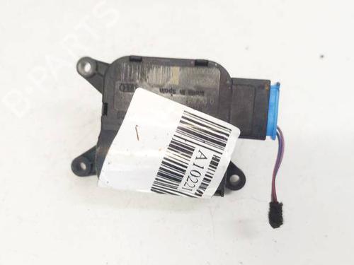 BP32583761M83 main image