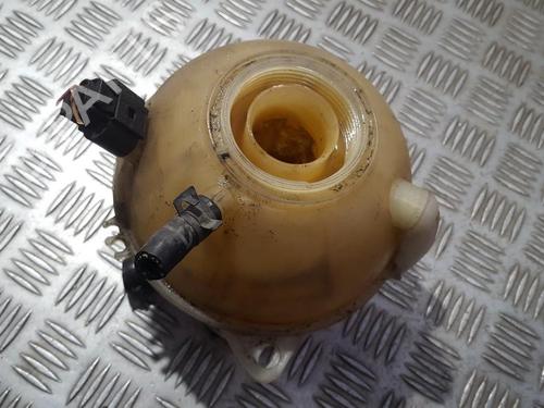 Ekpansionstank Ekpansionstank AUDI A3 (8L1) 1.8 (125 hp) 35708961 35708961