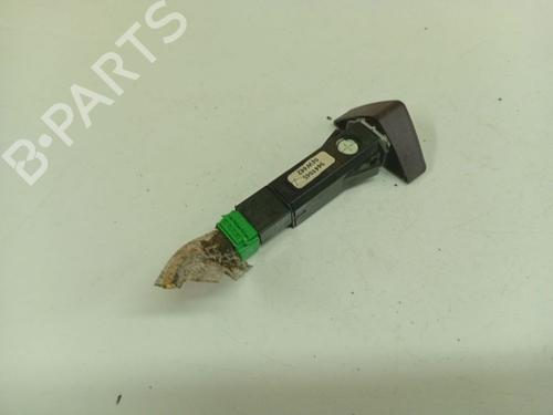 Warning switch VOLVO V70 II (285) D5 | BP38946749I22 - Image 2