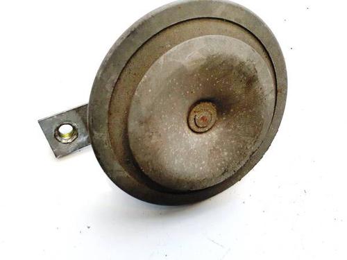 horn-audi-tt-8n3-1998-1999-2000-2001-2002-2003-2004-2005-2006-2007-35227088 main image