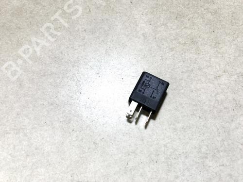 electronic-sensor-opel-zafira-a-mpv-t98-1999-2000-2001-2002-2003-2004-2005-2006-33070714 main image