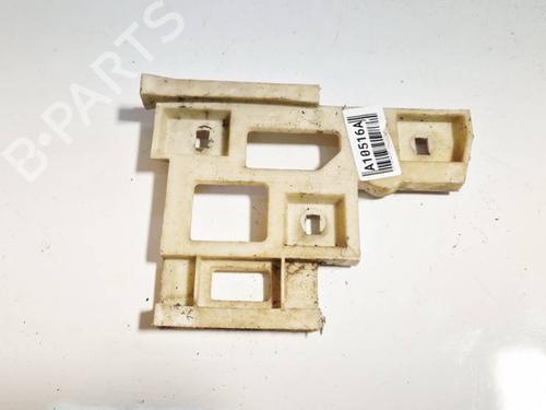 Used Front bumper bracket Front bumper bracket 34990062 34990062