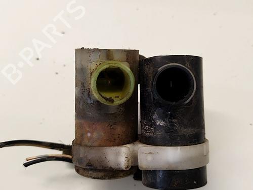 Used Washer pump Washer pump HONDA CR-V II (RD_) 2.0 (RD5) (150 hp) 34772358 34772358