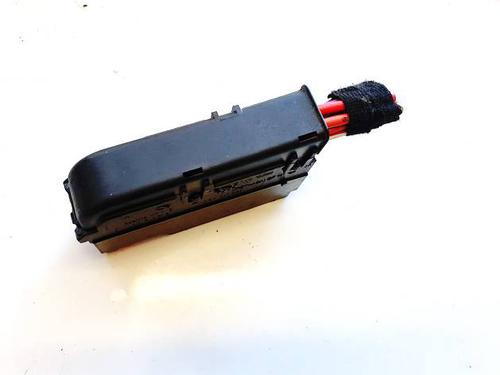 Fuse box AUDI TT Roadster (8J9) 2.0 TFSI | BP32570598E1 