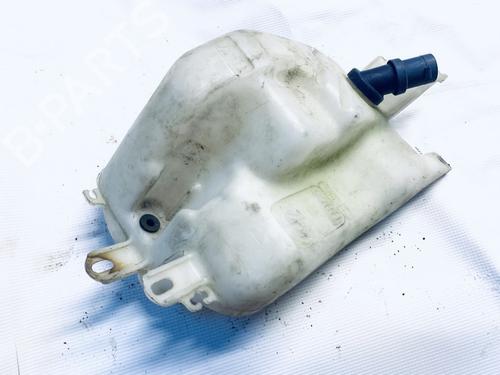 Used Windscreen washer tank Windscreen washer tank ALFA ROMEO GT (937_) 1.9 JTD (937CXN1B) (150 hp) 35699032 35699032
