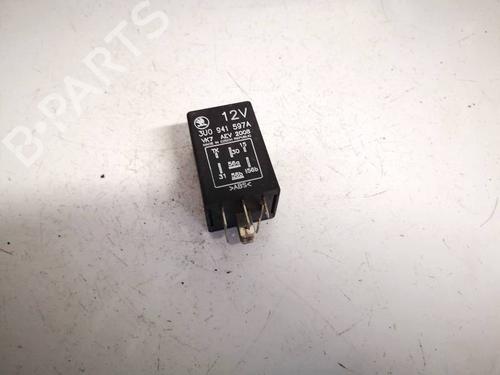 Used Other Other SKODA SUPERB I (3U4) 2.0 TDI (140 hp) 32618449 32618449