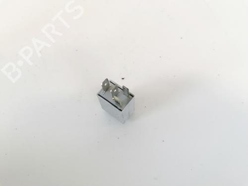 Electronic sensor VW TOURAN (1T1, 1T2) 2.0 TDI | BP32881118M84 - Image 3