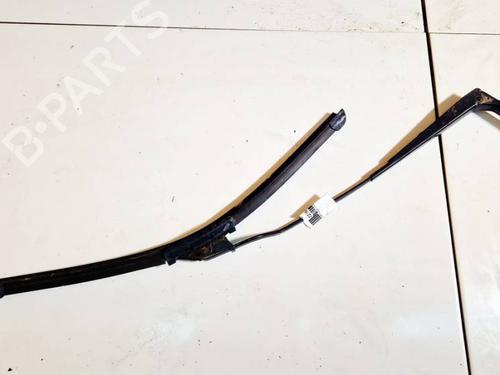 Used Front windshield wiper arm Front windshield wiper arm 32578058 32578058