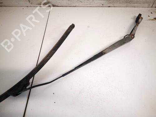 Used Front windshield wiper arm KIA SPORTAGE II (JE_, KM_) 2.0 CRDi 4WD (113 hp) 32625330