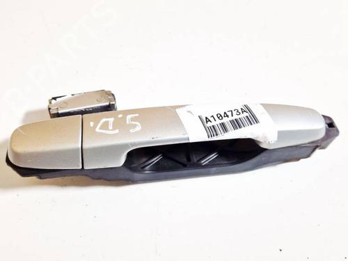 front-right-exterior-door-handle-toyota-yaris-_p9_-2005-2006-2007-2008-2009-2010-2011-2012-2013-2014-34985727 main image