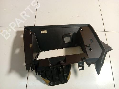 Used Glove box Glove box MAZDA 3 (BL) 2.2 MZR CD (BL10) (185 hp) 35830647 35830647
