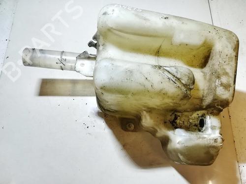 Used Windscreen washer tank Windscreen washer tank HONDA ACCORD V (CE, CF_, CD) 2.0 TDi (CF1) (105 hp) 35850979 35850979