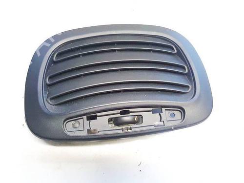 Used Air vent Air vent FIAT 500L (351_, 352_) 1.3 D Multijet (199LXY1A, 199LXY11) (84 hp) 40245106 40245106
