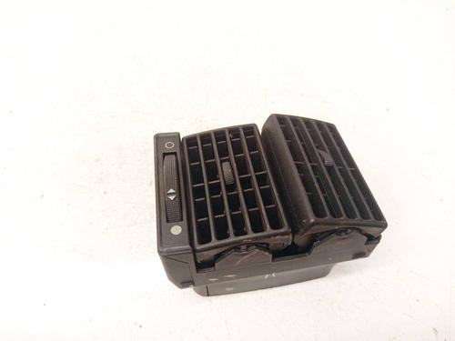 air-vent-audi-80-b4-saloon-8c2-1991-1992-1993-1994-1995-34530146 main image