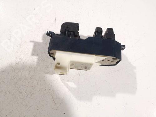 Switch TOYOTA YARIS (_P9_) 1.5 (NCP91_, NCP91R) | BP32561363I30 - Image 2