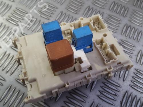 Used Fuse box Fuse box NISSAN ALMERA II Hatchback (N16) 1.5 (90 hp) 33493973 33493973