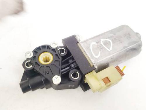 Right rear window motor BMW 7 (E65, E66, E67) 740 d | BP35038106E22 - Image 2