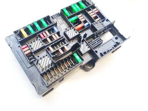 Fuse box BMW X3 (E83) 2.0 d | BP32583159E1 - Image 6