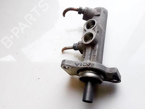 Used Brake master cylinder Brake master cylinder VOLVO S80 I (184) 2.4 (140 hp) 35858086 35858086