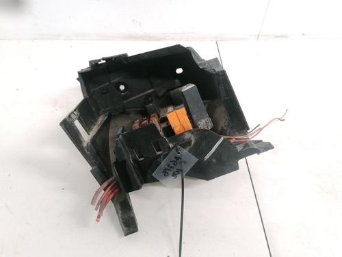 Used Fuse box Fuse box RENAULT MEGANE II (BM0/1_, CM0/1_) 1.9 dCi (BM0G, CM0G) (120 hp) 33082547 33082547
