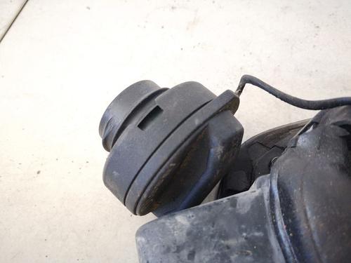 fuel-cap-vw-phaeton-3d1-3d2-3d3-3d4-3d6-3d7-3d8-3d9-2002-2003-2004-2005-2006-2007-2008-2009-2010-2011-2012-2013-2014-2015-2016-35426761 main image