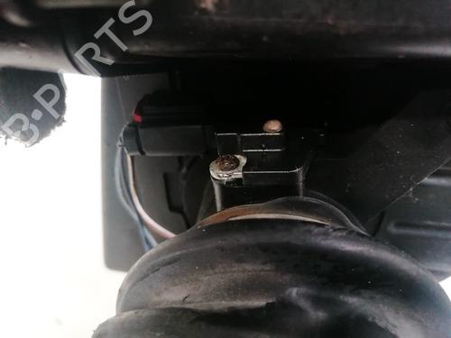Mass air flow sensor FORD FOCUS II (DA_, HCP, DP) 1.6 TDCi | BP35468238M95 - Image 3