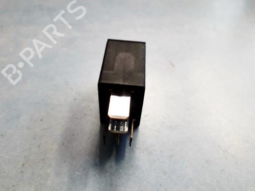 Electronic sensor FORD MONDEO III (B5Y) 2.0 TDCi | BP33102576M84 - Image 2
