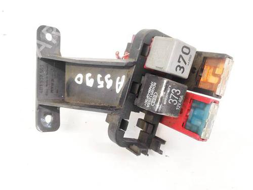 Used Fuse box AUDI A6 C5 (4B2, 4B4) 1.9 TDI (130 hp) 32960709