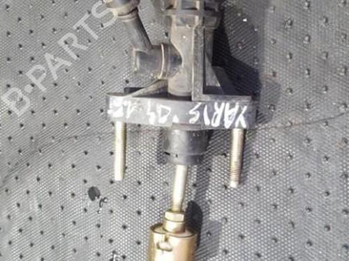 Used Clutch slave cylinder Clutch slave cylinder TOYOTA YARIS (_P1_) 1.3 (SCP12_, SCP13_, SCP12R, SCP13R) (87 hp) 35660450 35660450