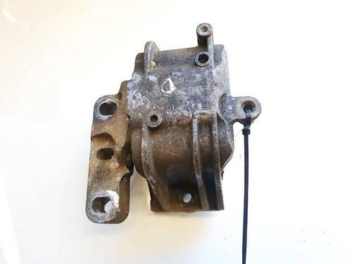Used Engine mount Engine mount AUDI A3 (8P1) 2.0 TDI 16V (140 hp) 33098372 33098372