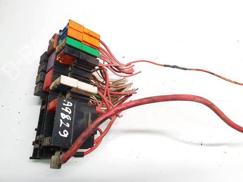 Used Fuse box Fuse box RENAULT SCÉNIC I MPV (JA0/1_, FA0_) 1.9 dTi (JA0N) (98 hp) 32615550 32615550
