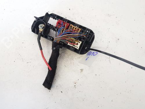 Fuse box AUDI A4 B6 (8E2) 2.5 TDI quattro | BP32877472E1 - Image 3