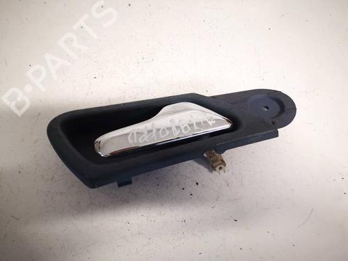 Used Front right interior door handle Front right interior door handle MERCEDES-BENZ C-CLASS (W203) C 220 CDI (203.006, 203.008) (143 hp) 35162822 35162822
