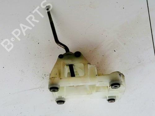 Used Gear lever Gear lever TOYOTA PREVIA II (_R3_) 2.0 D-4D (CLR30_, CLR30R) (116 hp) 35632810 35632810