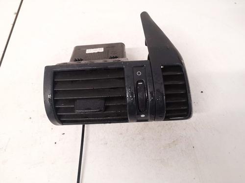 Used Air vent Air vent FIAT STILO (192_) 1.9 JTD (192_XE1A) (115 hp) 32904131 32904131