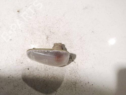 Used Right side indicator Right side indicator MERCEDES-BENZ SPRINTER 2-t Van (B901, B902) 208 CDI (901.661, 901.662, 902.661, 902.662) (82 hp) 40113816 40113816