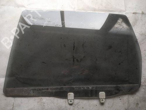 Used Rear left door window Rear left door window 35040657 35040657