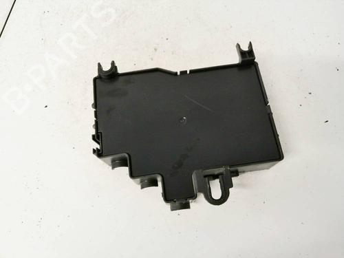 Sikringsdåse VW PHAETON (3D1, 3D2, 3D3, 3D4, 3D6, 3D7, 3D8, 3D9) 3.0 V6 TDI 4motion (224 hp) 32574626