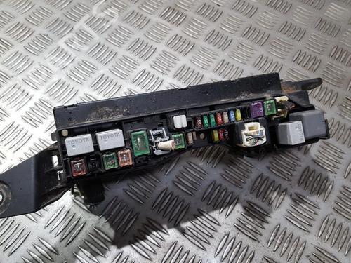 Used Fuse box Fuse box TOYOTA AVENSIS (_T25_) 2.0 D-4D (CDT250_, CDT250R) (116 hp) 33497321 33497321
