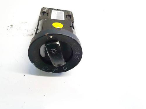 Used Switch Switch AUDI A4 B7 (8EC) 2.0 TDI (140 hp) 35152820 35152820
