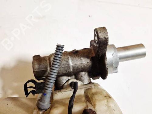 Used Brake master cylinder Brake master cylinder CITROËN C3 II (SC_) 1.4 HDi 70 (SC8HZC, SC8HR0, SC8HP4) (68 hp) 35000223 35000223