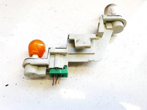 lamp-holder-volvo-v50-545-2003-2004-2005-2006-2007-2008-2009-2010-2011-2012-35210771 main image
