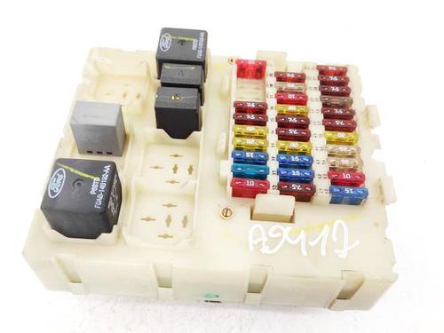 Used Fuse box Fuse box 38572514 38572514