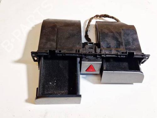 Used Glove box Glove box VW PASSAT B6 (3C2) 1.9 TDI (105 hp) 35000109 35000109