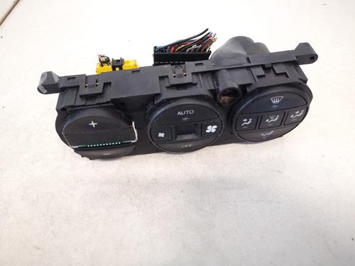 Used Climate control Climate control 35458639 35458639